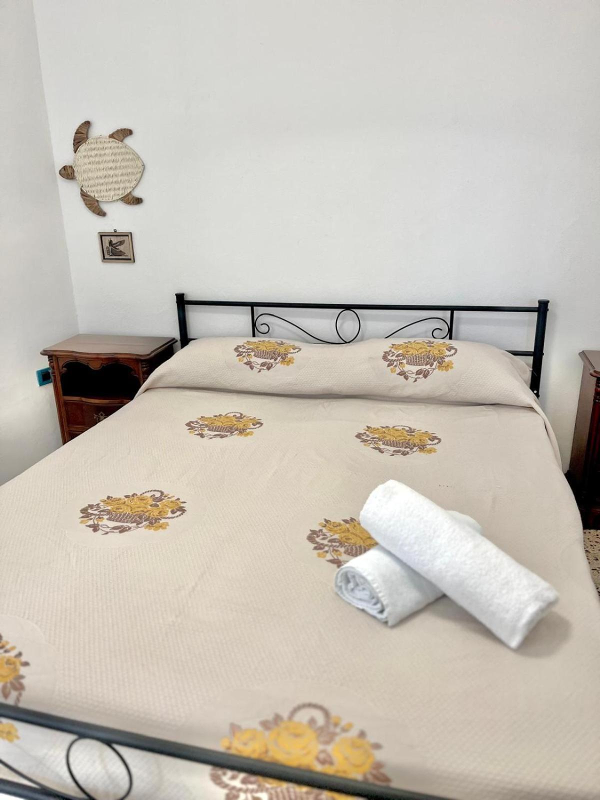 Rooms For Rent Livorno-Center エクステリア 写真